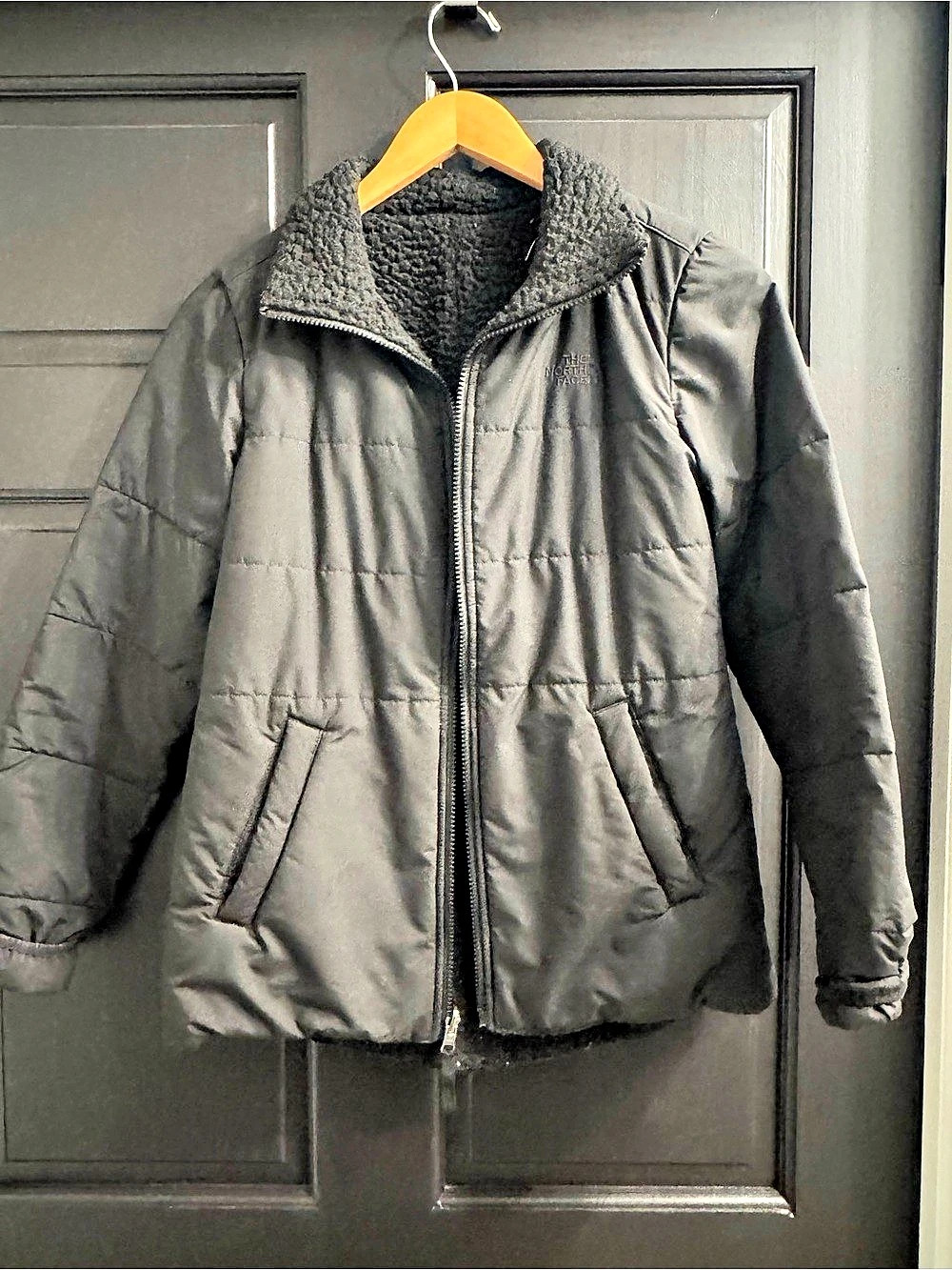 The North Face Junction Insulated Jacket Black Puffer